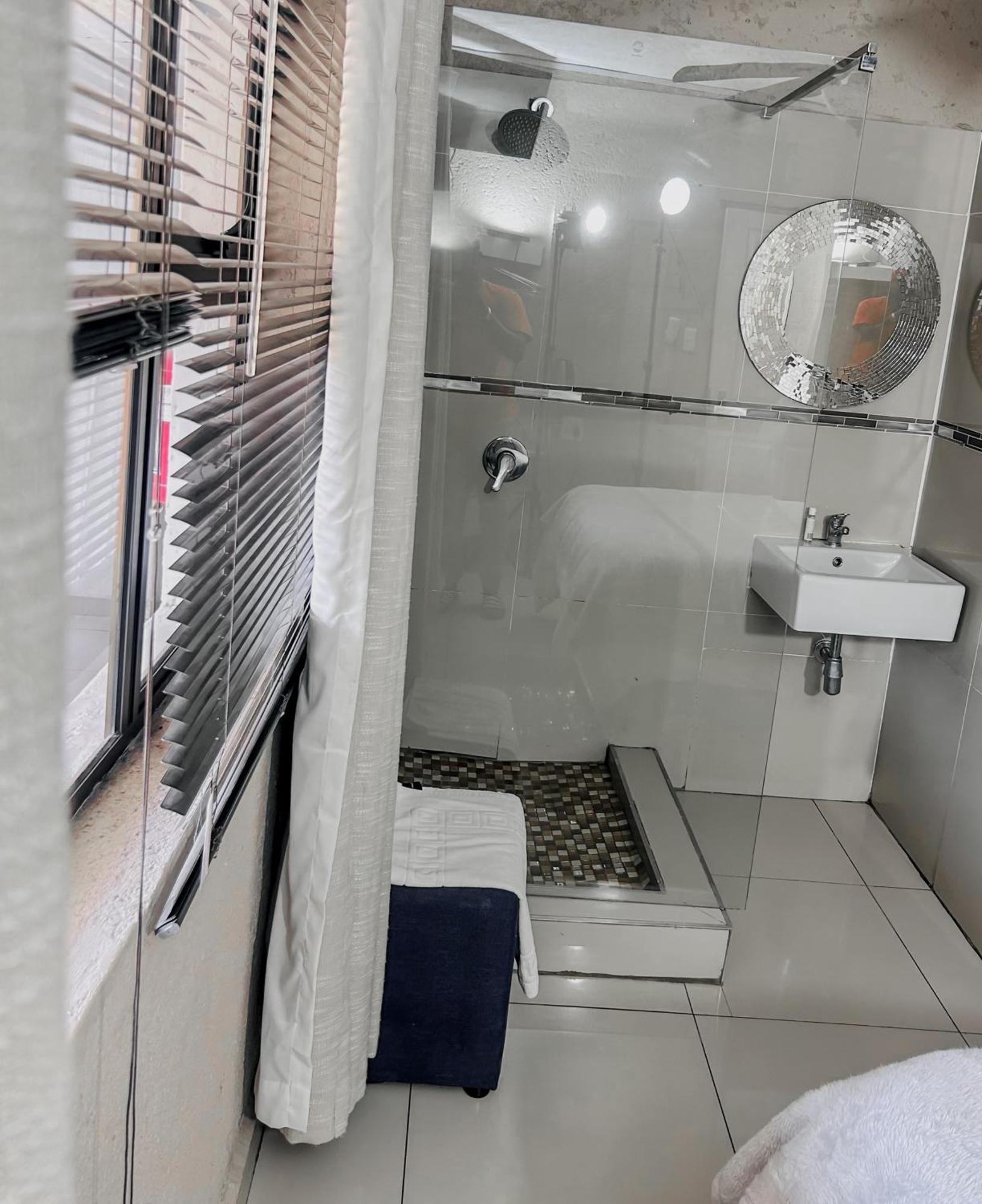View Inn Exclusive Lodge Mbombela Luaran gambar